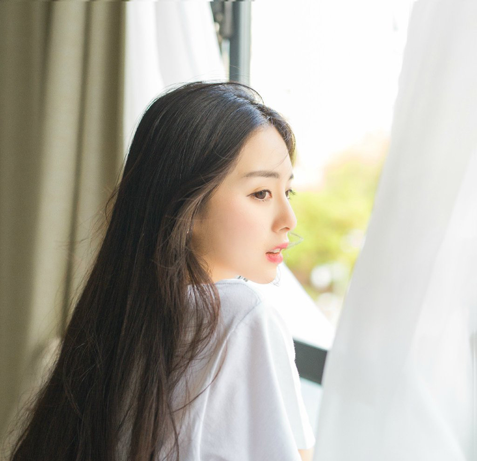 “是。”法正身后，走出了一男一女，在刘璝、刘璋愕然的目光中，将当日的对话重新上演了一遍。